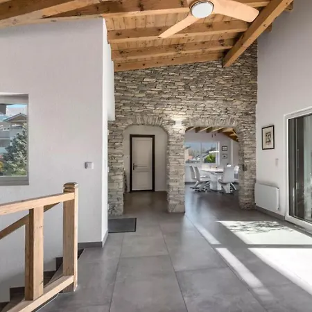 Alp 4 Bedrooms زيرمات